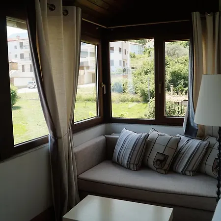 Luxury Fakis Apartamento *
