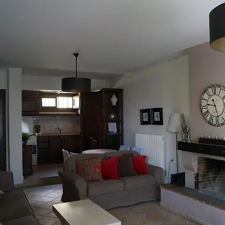 Luxury Fakis Apartamento